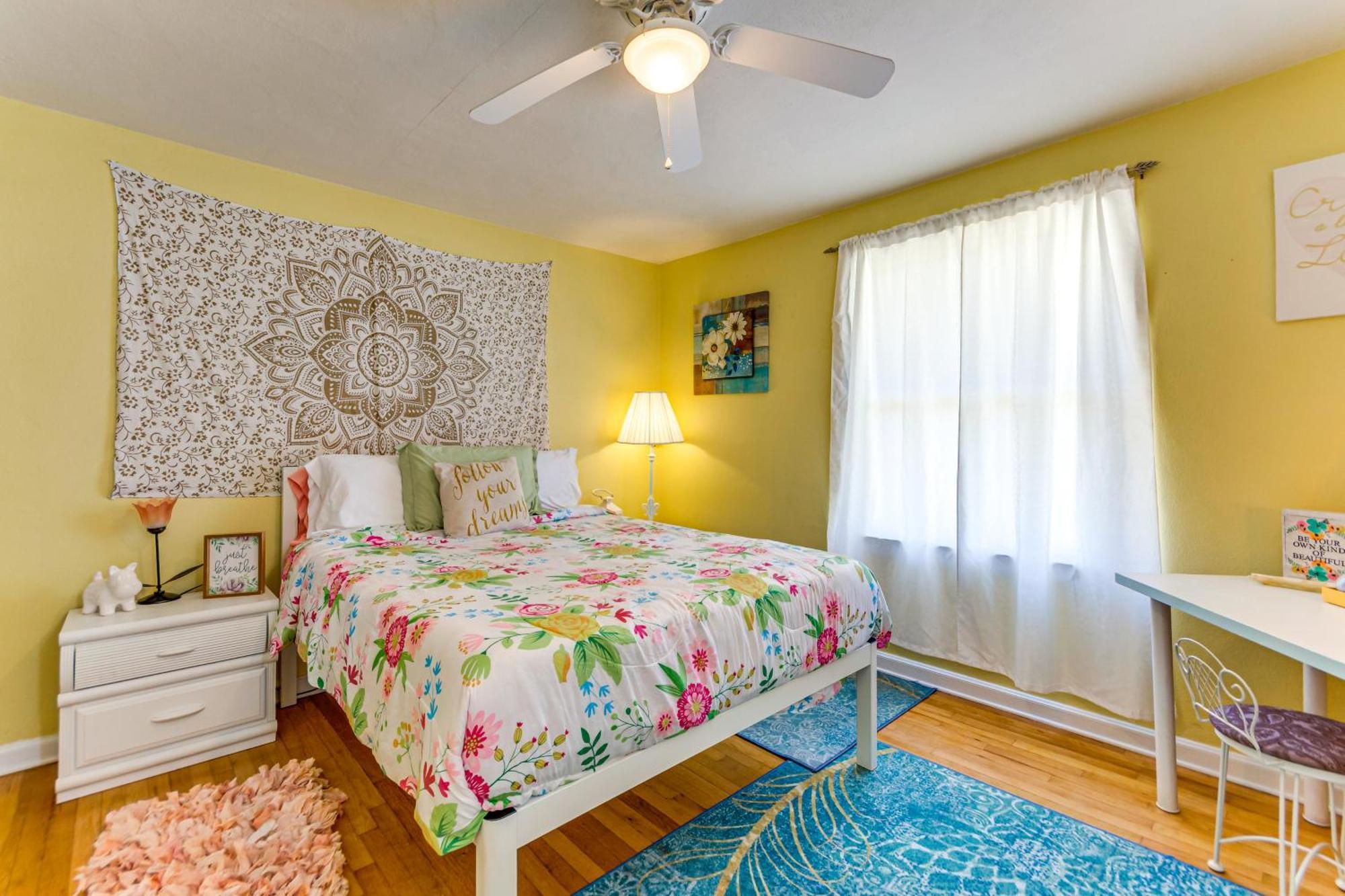 Fort Walton Coastal Retreat With Yard Walk To Beach Fort Walton Beach Exterior photo